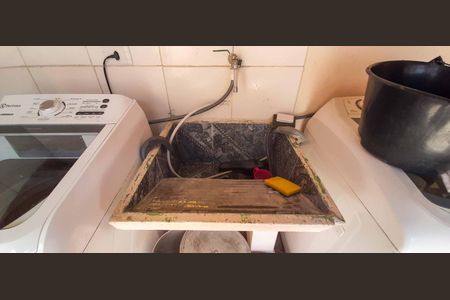 Casa à venda com 150m², 3 quartos e 1 vaga Casa à venda com 150m², 3 quartos e 1 vagaCasa 2 - Área de Serviço