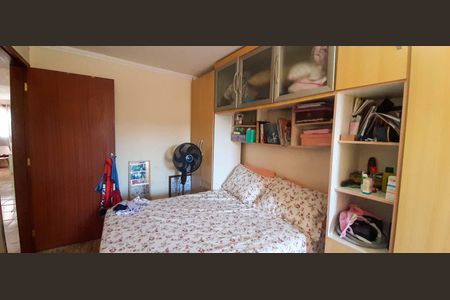 Casa à venda com 150m², 3 quartos e 1 vaga Casa à venda com 150m², 3 quartos e 1 vagaCasa 2 - Quarto 1