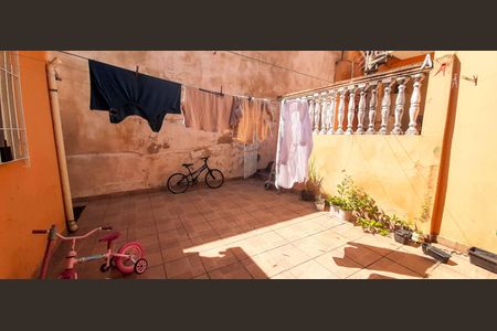 Casa à venda com 150m², 3 quartos e 1 vaga Casa à venda com 150m², 3 quartos e 1 vagaCasa 2 - Área de Serviço