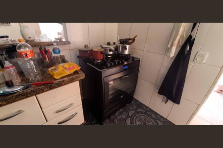 Casa à venda com 150m², 3 quartos e 1 vaga Casa à venda com 150m², 3 quartos e 1 vagaCasa 2 - Cozinha