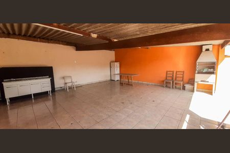 Casa à venda com 150m², 3 quartos e 1 vaga Casa à venda com 150m², 3 quartos e 1 vagaCasa 1 - Espaço Gourmet