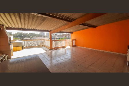 Casa à venda com 150m², 3 quartos e 1 vaga Casa à venda com 150m², 3 quartos e 1 vagaCasa 1 - Espaço Gourmet