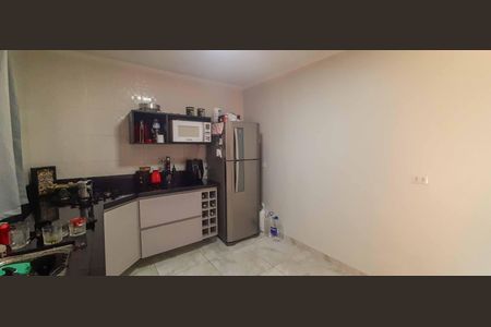 Casa à venda com 150m², 3 quartos e 1 vaga Casa à venda com 150m², 3 quartos e 1 vagaCasa 1 - Cozinha