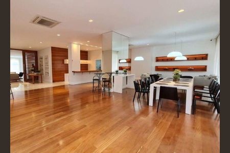 Apartamento à venda com 160m², 4 quartos e 2 vagas