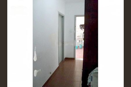 Casa à venda com 6 quartos, 220m² em Jardim Cotching, São Paulo