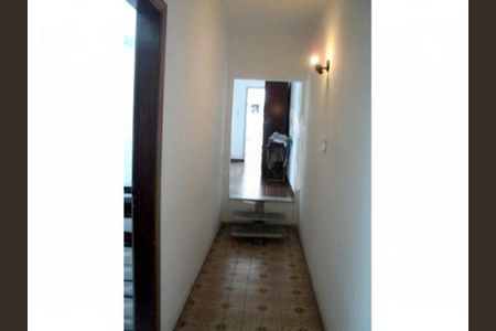 Casa à venda com 6 quartos, 220m² em Jardim Cotching, São Paulo