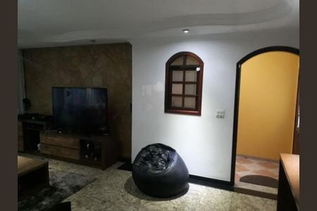 Casa à venda com 248m², 3 quartos e 6 vagas