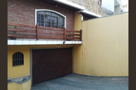 Casa à venda com 248m², 3 quartos e 6 vagas