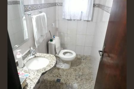 Casa à venda com 248m², 3 quartos e 6 vagas
