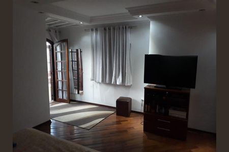 Casa à venda com 248m², 3 quartos e 6 vagas