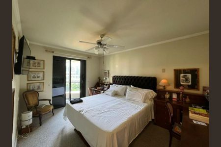 Apartamento à venda com 260m², 4 quartos e 4 vagas