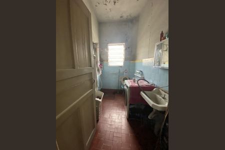 Casa à venda com 122m², 3 quartos e 3 vagas