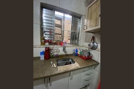 Casa à venda com 122m², 3 quartos e 3 vagas