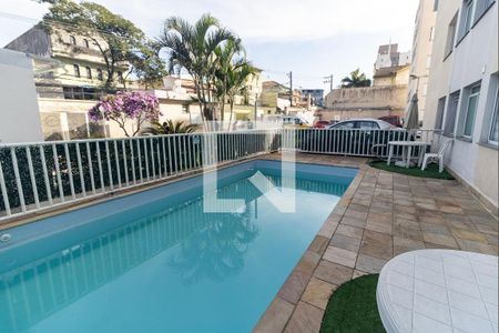 Apartamento à venda com 96m², 4 quartos e 1 vaga Apartamento à venda com 96m², 4 quartos e 1 vagaÁrea comum - Piscina