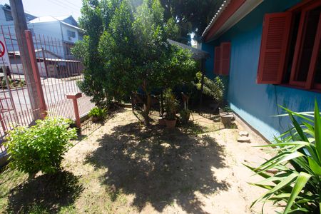 Casa à venda com 70m², 3 quartos e sem vaga Casa à venda com 70m², 3 quartos e sem vagaJardim