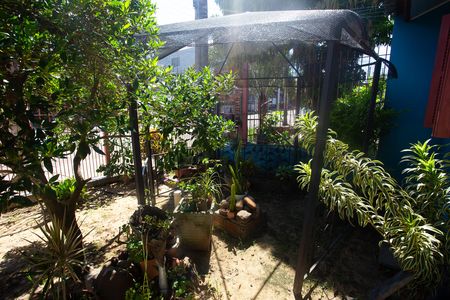 Casa à venda com 70m², 3 quartos e sem vaga Casa à venda com 70m², 3 quartos e sem vagaJardim