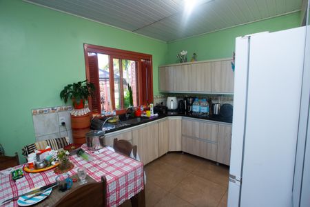 Casa à venda com 70m², 3 quartos e sem vaga Casa à venda com 70m², 3 quartos e sem vagaCozinha