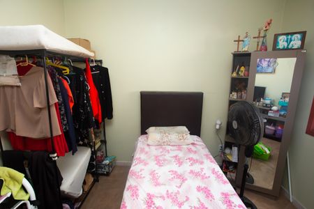 Casa à venda com 70m², 3 quartos e sem vaga Casa à venda com 70m², 3 quartos e sem vagaQuarto 2