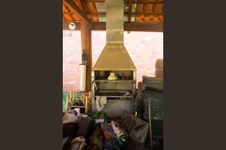 Casa à venda com 70m², 3 quartos e sem vaga Casa à venda com 70m², 3 quartos e sem vagaChurrasqueira