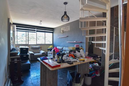 Apartamento à venda com 95m², 3 quartos e 1 vaga Apartamento à venda com 95m², 3 quartos e 1 vagaSala