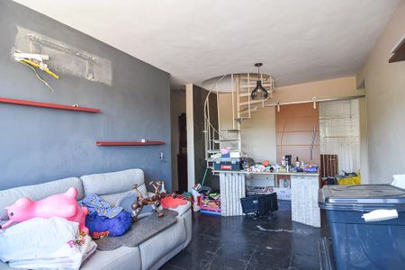 Apartamento à venda com 95m², 3 quartos e 1 vaga Apartamento à venda com 95m², 3 quartos e 1 vagaSala