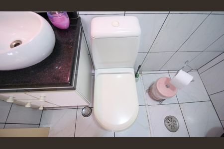 Apartamento à venda com 82m², 3 quartos e 1 vaga Apartamento à venda com 82m², 3 quartos e 1 vagaBanheiro Social