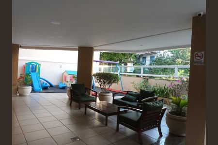 Apartamento à venda com 161m², 4 quartos e 2 vagas