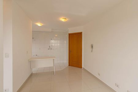 Studio para alugar com 44m², 1 quarto e sem vaga Studio para alugar com 44m², 1 quarto e sem vagaSala