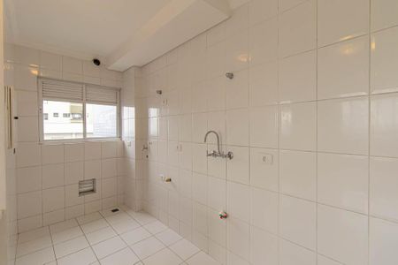 Studio para alugar com 44m², 1 quarto e sem vaga Studio para alugar com 44m², 1 quarto e sem vagaCozinha e Área de Serviço