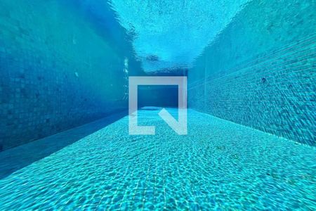 Apartamento à venda com 71m², 2 quartos e 1 vaga Apartamento à venda com 71m², 2 quartos e 1 vagaPiscina