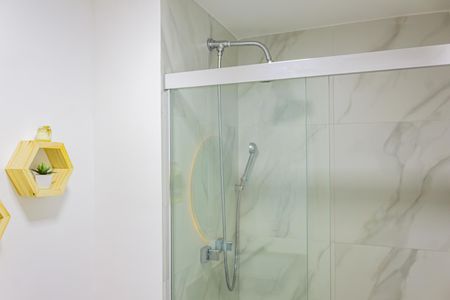 Apartamento à venda com 71m², 2 quartos e 1 vaga Apartamento à venda com 71m², 2 quartos e 1 vagaBanheiro