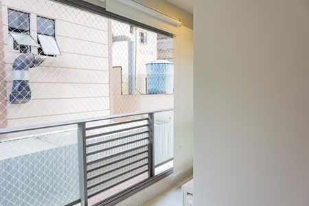 Apartamento à venda com 71m², 2 quartos e 1 vaga Apartamento à venda com 71m², 2 quartos e 1 vagaSuíte