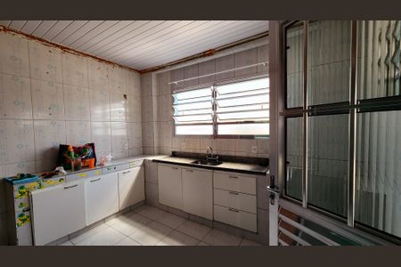 Casa à venda com 120m², 2 quartos e 1 vaga Casa à venda com 120m², 2 quartos e 1 vagaCozinha