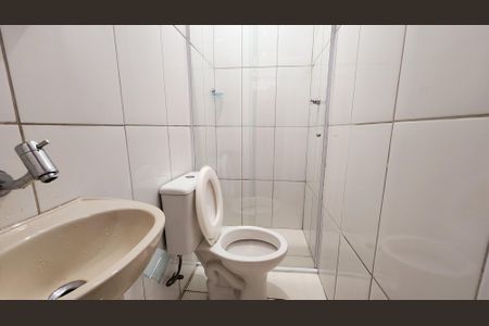 Casa à venda com 120m², 2 quartos e 1 vaga Casa à venda com 120m², 2 quartos e 1 vagaBanheiro da Suíte