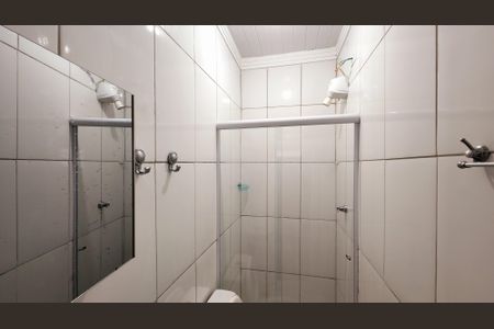 Casa à venda com 120m², 2 quartos e 1 vaga Casa à venda com 120m², 2 quartos e 1 vagaBanheiro da Suíte