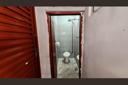 Casa à venda com 120m², 2 quartos e 1 vaga Casa à venda com 120m², 2 quartos e 1 vagaBanheiro Externo