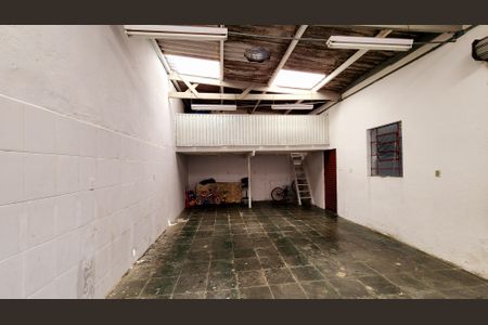 Casa à venda com 120m², 2 quartos e 1 vaga Casa à venda com 120m², 2 quartos e 1 vagaGaragem