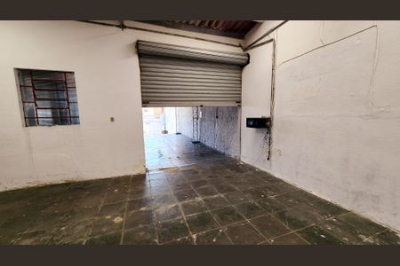 Casa à venda com 120m², 2 quartos e 1 vaga Casa à venda com 120m², 2 quartos e 1 vagaGaragem