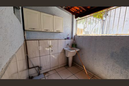 Casa à venda com 120m², 2 quartos e 1 vaga Casa à venda com 120m², 2 quartos e 1 vagaÁrea de Serviço