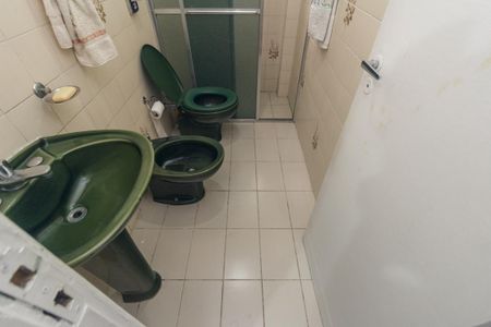 Apartamento à venda com 165m², 3 quartos e 1 vaga Apartamento à venda com 165m², 3 quartos e 1 vagaBanheiro 1