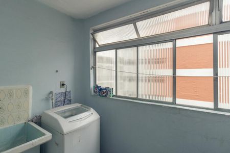 Apartamento à venda com 165m², 3 quartos e 1 vaga Apartamento à venda com 165m², 3 quartos e 1 vagaLavanderia