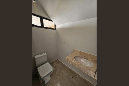 Casa de condomínio à venda com 123m², 4 quartos e 2 vagas Casa de condomínio à venda com 123m², 4 quartos e 2 vagasbanho de serviço