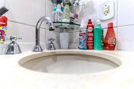 Apartamento à venda com 100m², 3 quartos e 2 vagas Apartamento à venda com 100m², 3 quartos e 2 vagasBanheiro Social