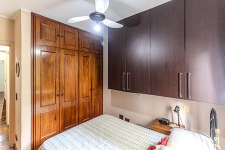 Apartamento à venda com 100m², 3 quartos e 2 vagas Apartamento à venda com 100m², 3 quartos e 2 vagasSuíte