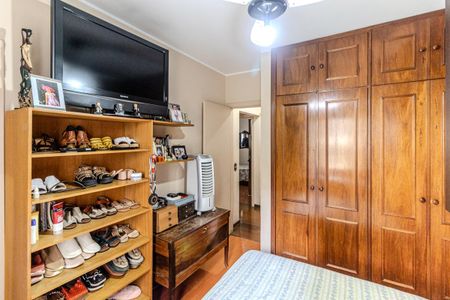 Apartamento à venda com 100m², 3 quartos e 2 vagas Apartamento à venda com 100m², 3 quartos e 2 vagasSuíte