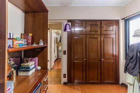 Apartamento à venda com 100m², 3 quartos e 2 vagas Apartamento à venda com 100m², 3 quartos e 2 vagasQuarto 2