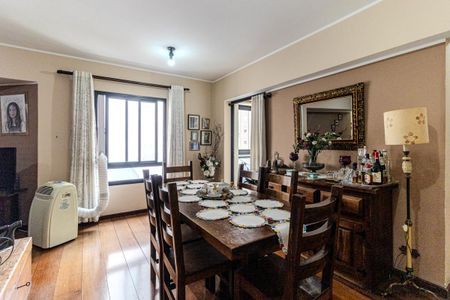 Apartamento à venda com 100m², 3 quartos e 2 vagas Apartamento à venda com 100m², 3 quartos e 2 vagasSala