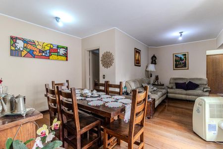 Apartamento à venda com 100m², 3 quartos e 2 vagas Apartamento à venda com 100m², 3 quartos e 2 vagasSala