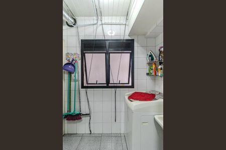 Apartamento à venda com 100m², 3 quartos e 2 vagas Apartamento à venda com 100m², 3 quartos e 2 vagasÁrea de Serviço