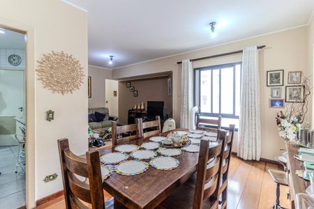 Apartamento à venda com 100m², 3 quartos e 2 vagas Apartamento à venda com 100m², 3 quartos e 2 vagasSala